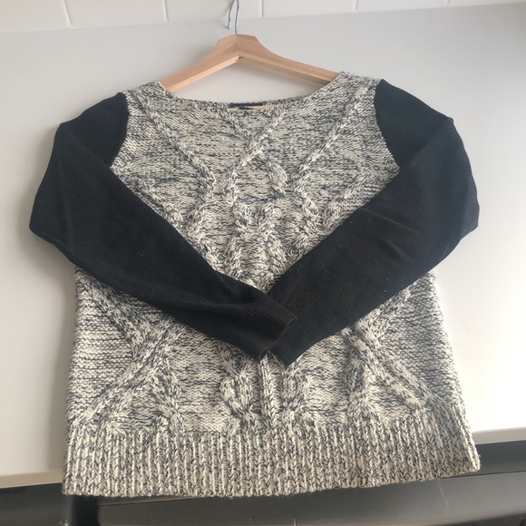 Club Monaco Cable Knit Sweater - Picture 2 of 5